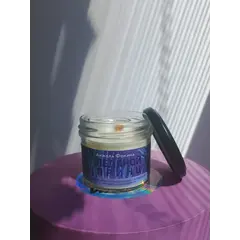 Детская книга "Арома свеча «Ледяной принц». Запах ночи, проведенной с Дорианом. (Миндаль и цветы ванили)" - 440 руб. Серия: МАРАКУЙЯ (Young Adult), Артикул: 00000007