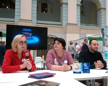 Статья: "Продолжаем рассказывать о встречах с читателями на 35-й Московской Международной книжной ярмарке" - Издательство «Детская литература»