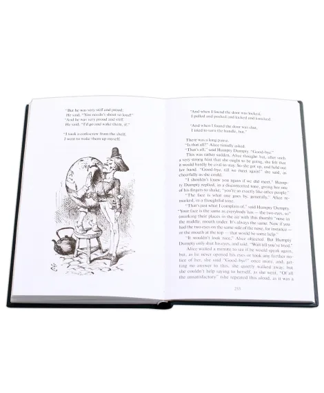 Детская книга "БИ Кэрролл. Алиса в Зазеркалье (рус и англ яз)" - 300 руб. Серия: Билингва , Артикул: 5400309